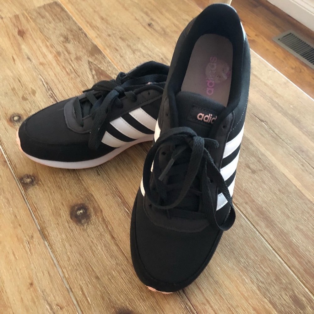 Adidas Originals Black Sneaker